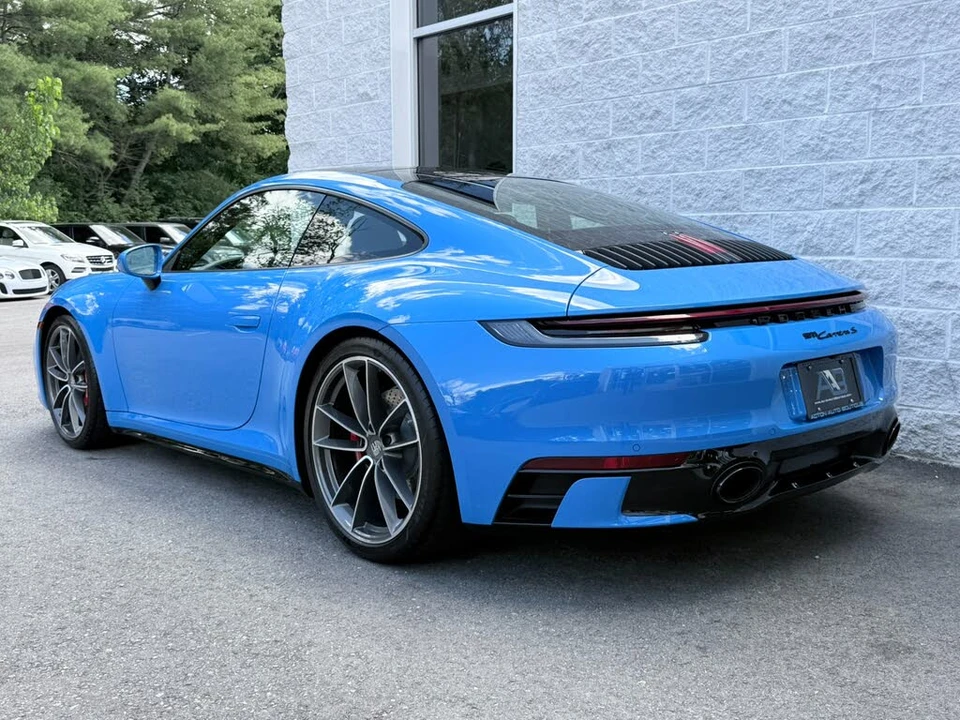 2024 Porsche 992 Carrera S - Image 6 of 31
