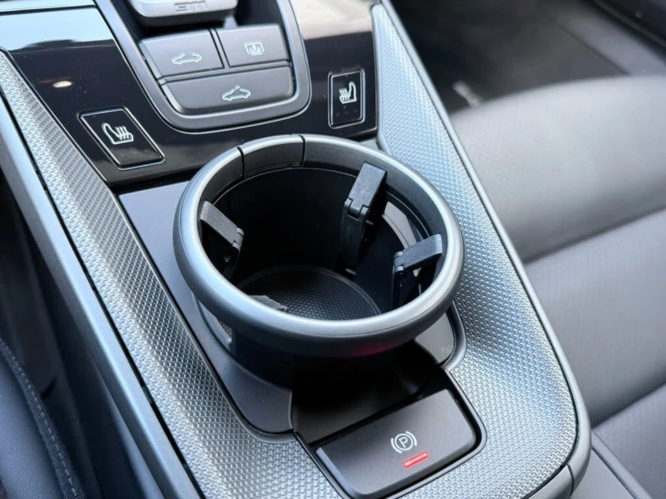 2024 Porsche 992 Carrera S - Image 25 of 31