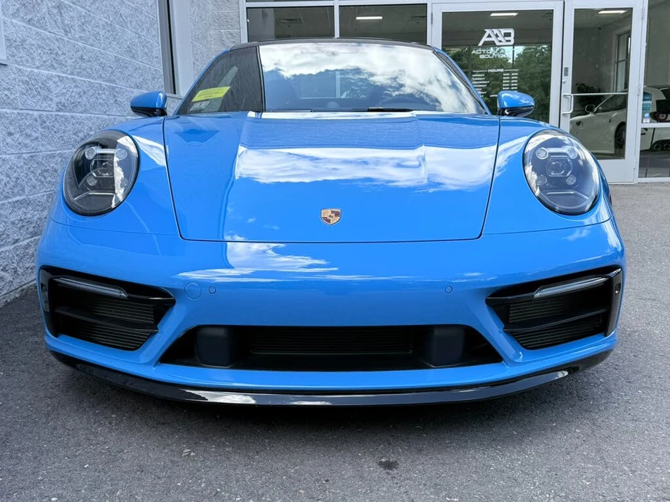 2024 Porsche 992 Carrera S - Image 8 of 31