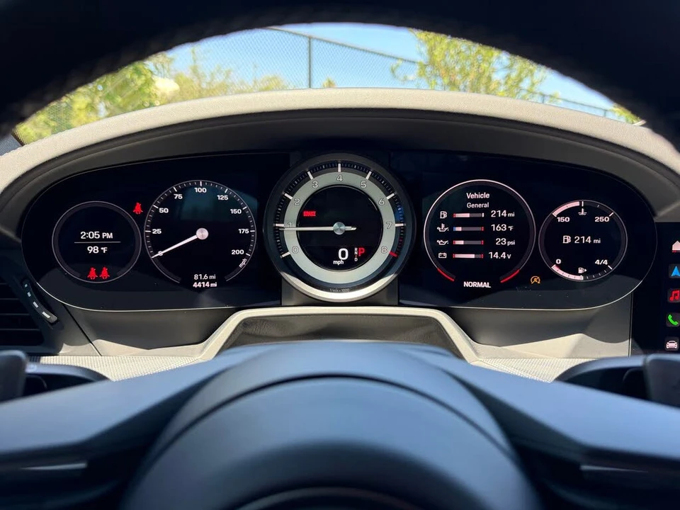 2024 Porsche 992 Carrera S - Image 16 of 31