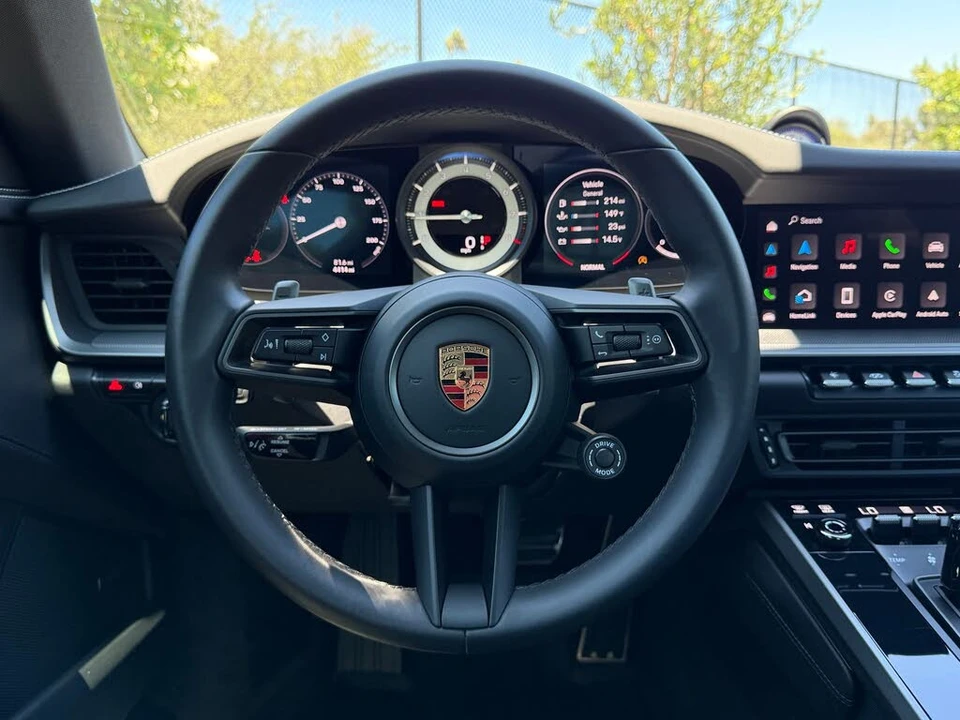 2024 Porsche 992 Carrera S - Image 15 of 31