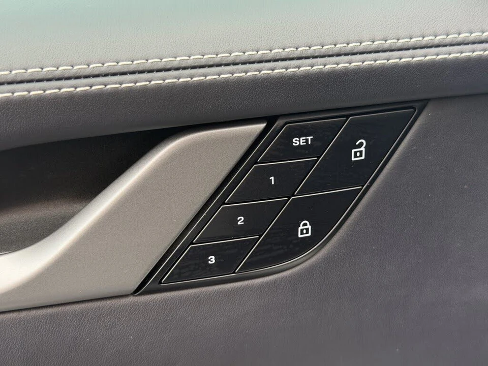 2024 Porsche 992 Carrera S - Image 20 of 31