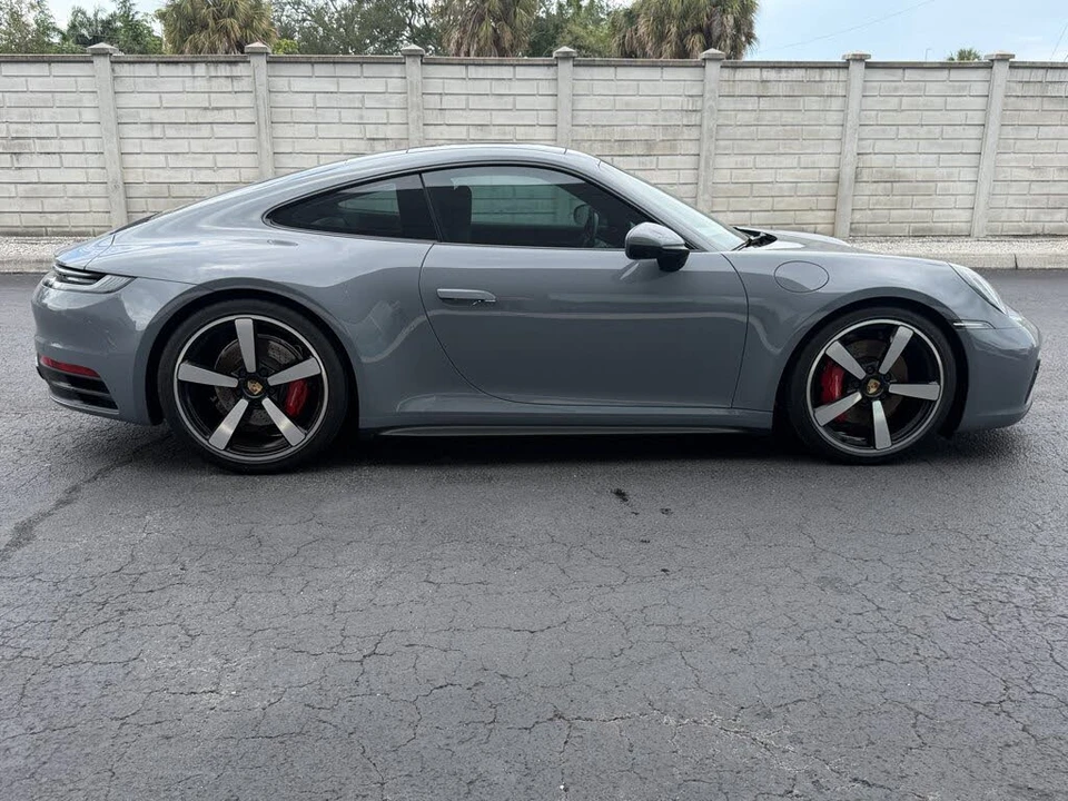 2024 Porsche 992 Carrera S - Image 7 of 31