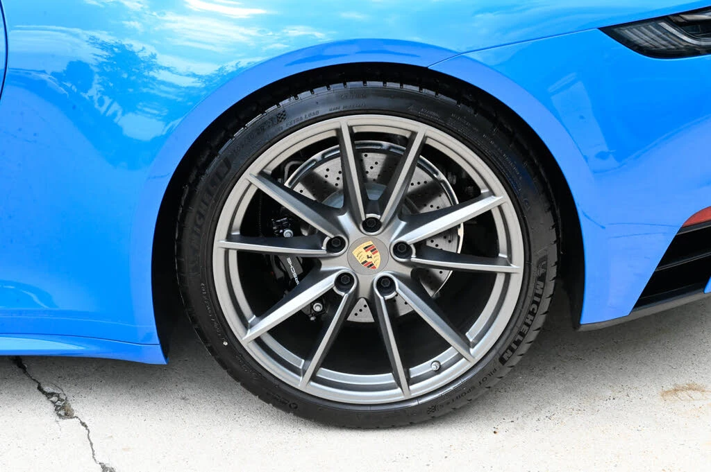 2024 Porsche 992 Carrera S - Image 10 of 31