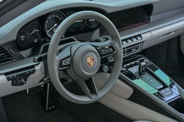 2024 Porsche 992 Carrera S - Image 24 of 31
