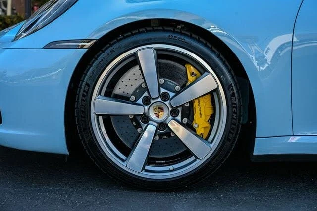 2024 Porsche 992 Carrera S - Image 17 of 31
