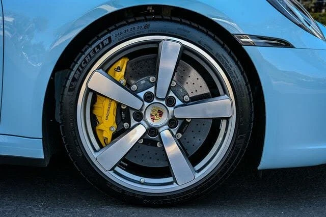 2024 Porsche 992 Carrera S - Image 15 of 31