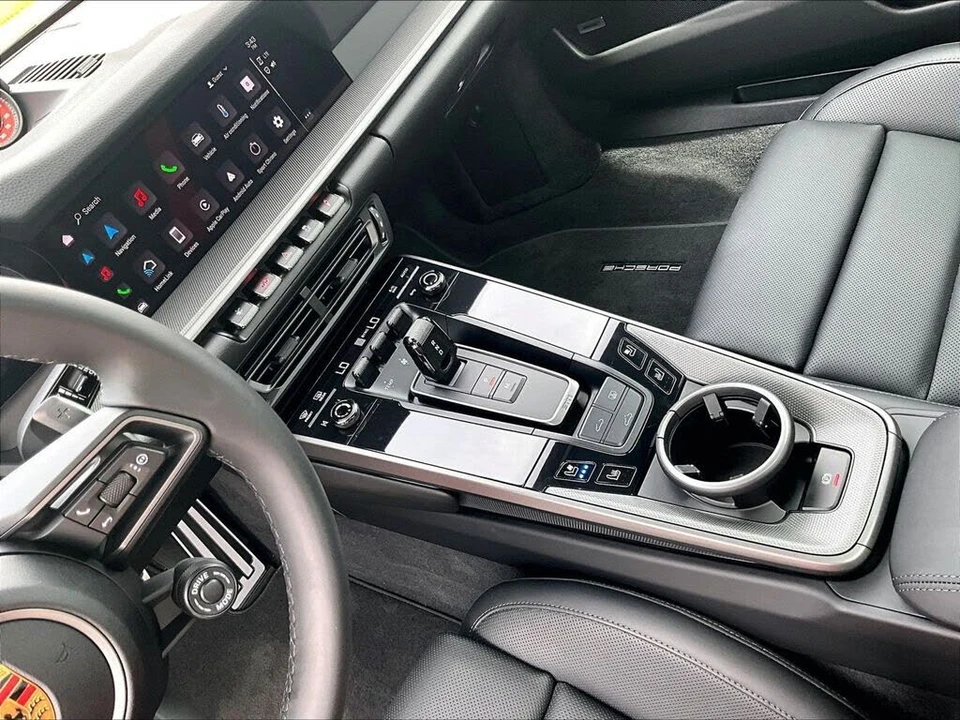 2024 Porsche 992 Carrera S - Image 17 of 26