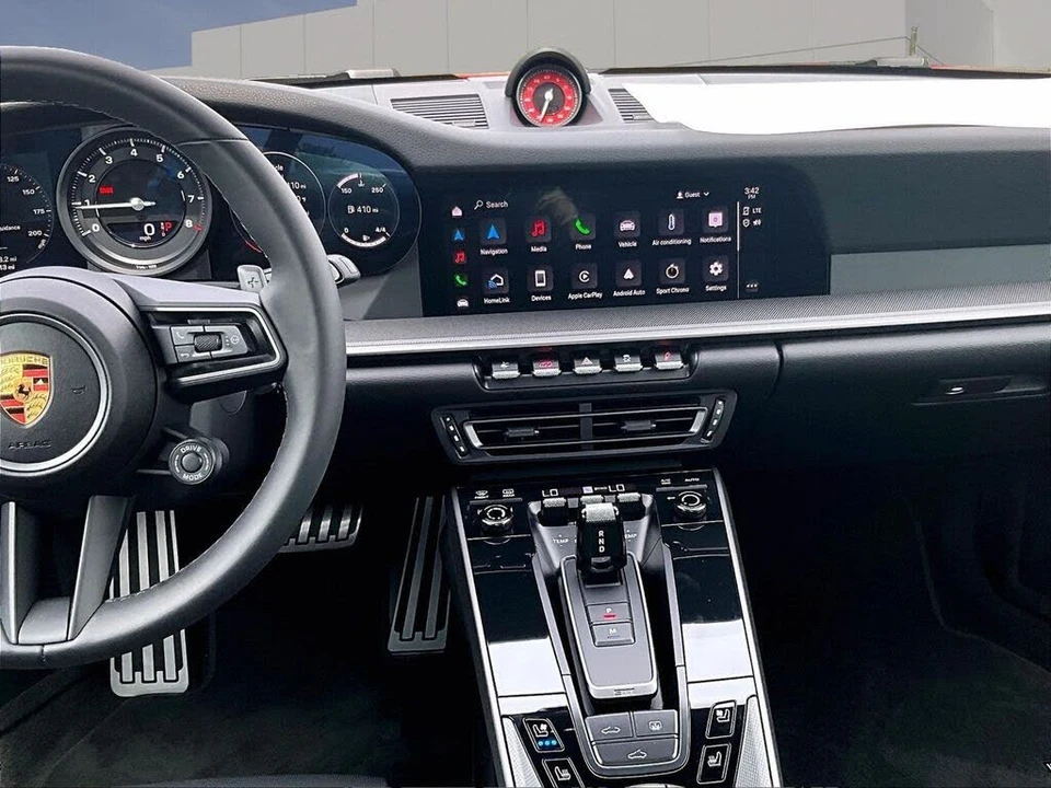 2024 Porsche 992 Carrera S - Image 16 of 26