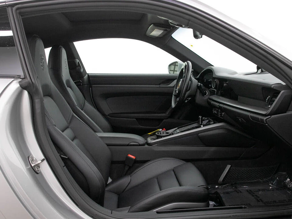 2024 Porsche 992 Carrera S - Image 10 of 31