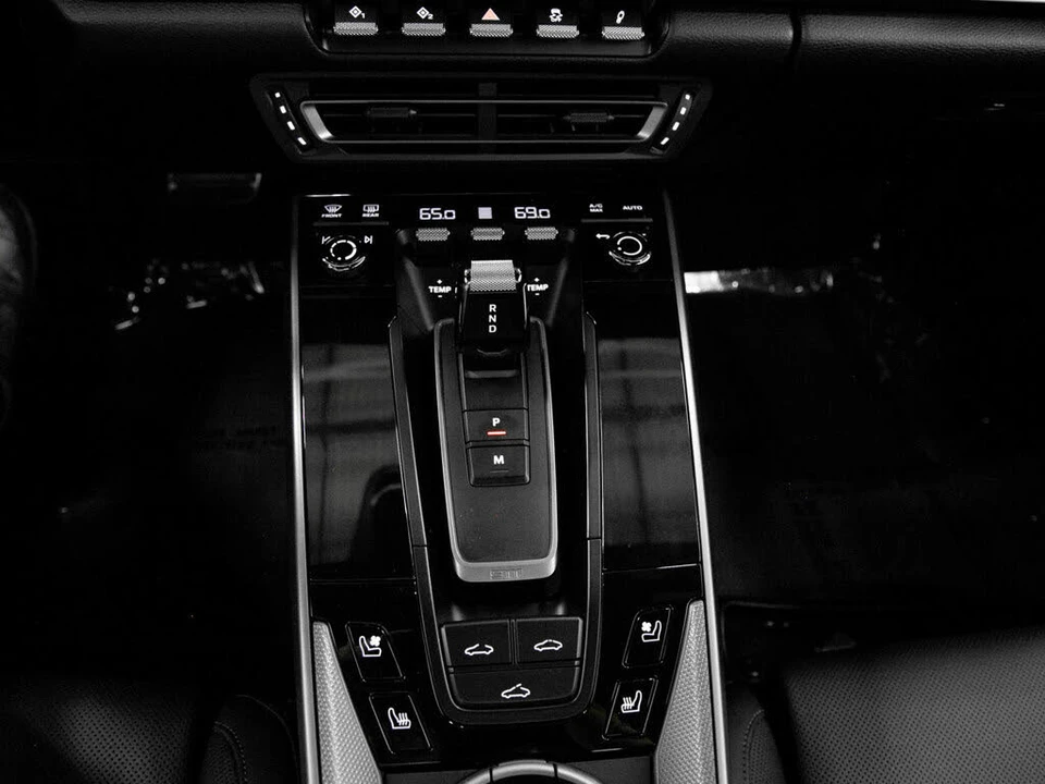 2024 Porsche 992 Carrera S - Image 25 of 31