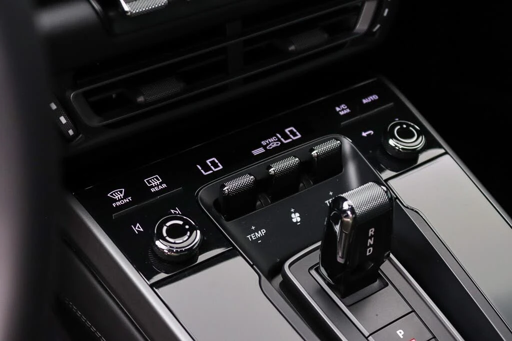 2024 Porsche 992 Carrera S - Image 21 of 31