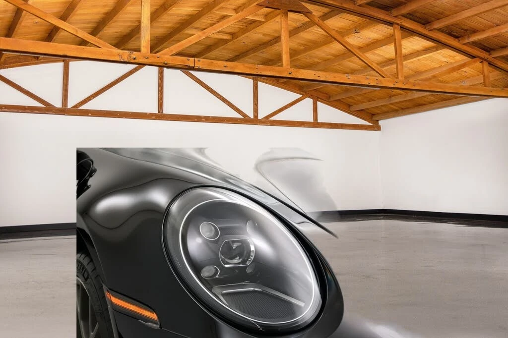 2024 Porsche 992 Carrera S - Image 8 of 31