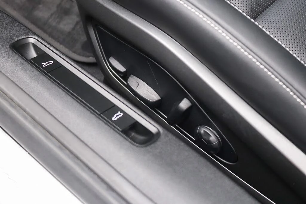2024 Porsche 992 Carrera S - Image 23 of 31