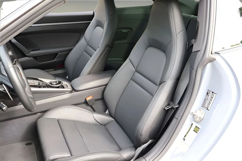 2024 Porsche 992 Carrera S - Image 11 of 30