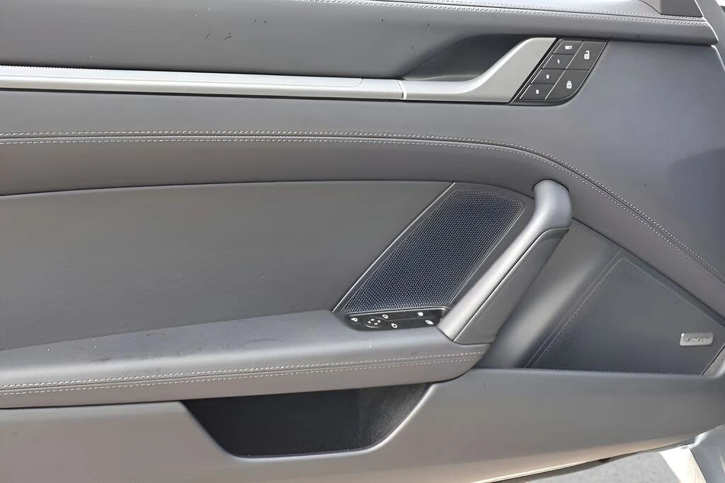 2024 Porsche 992 Carrera S - Image 9 of 30
