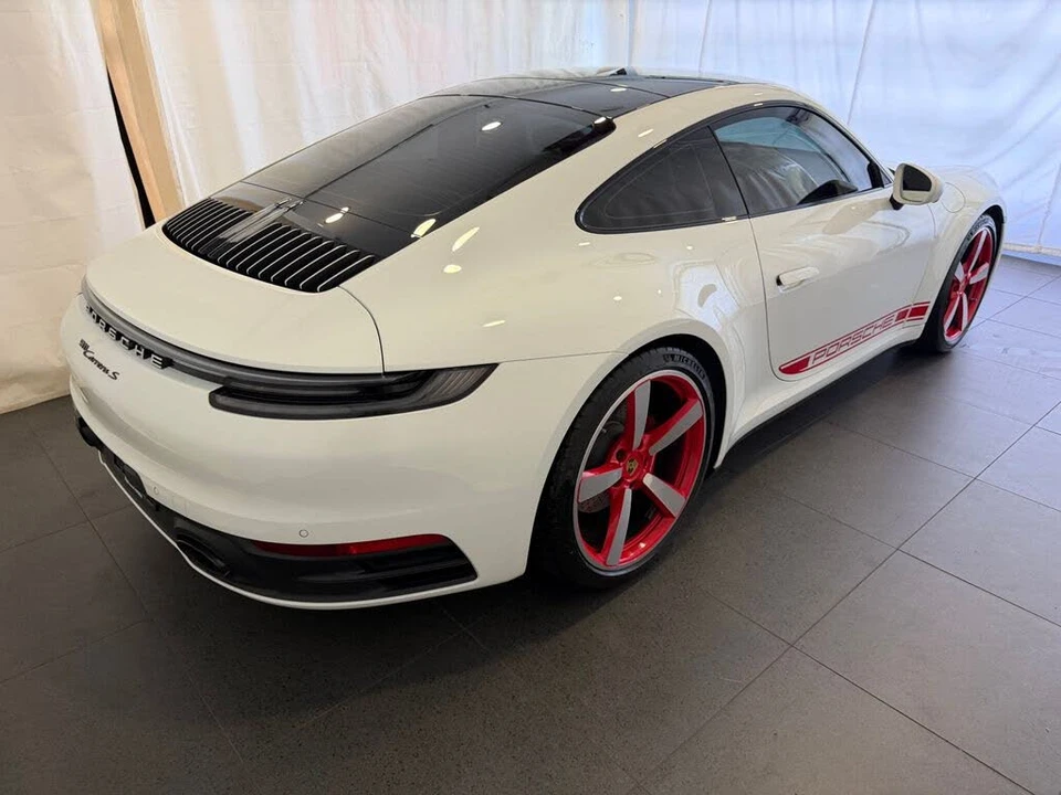 2024 Porsche 992 Carrera S - Image 9 of 25