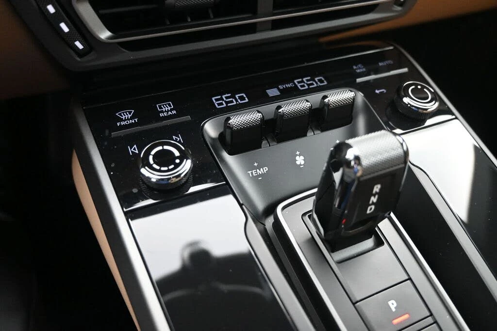 2024 Porsche 992 Carrera S - Image 17 of 31