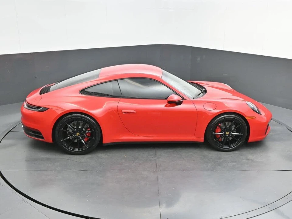 2024 Porsche 992 Carrera S - Image 28 of 31