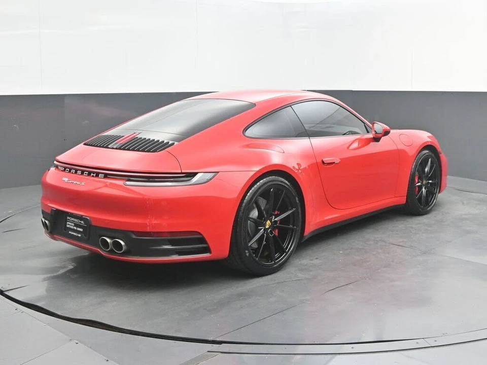 2024 Porsche 992 Carrera S - Image 7 of 31