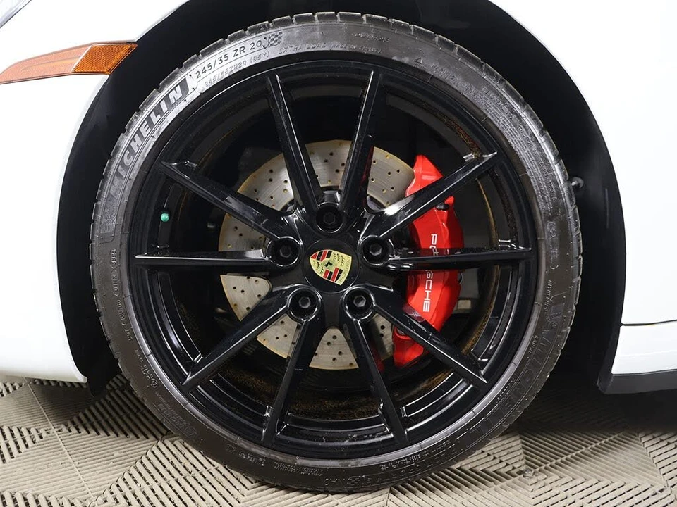 2024 Porsche 992 Carrera S - Image 15 of 31