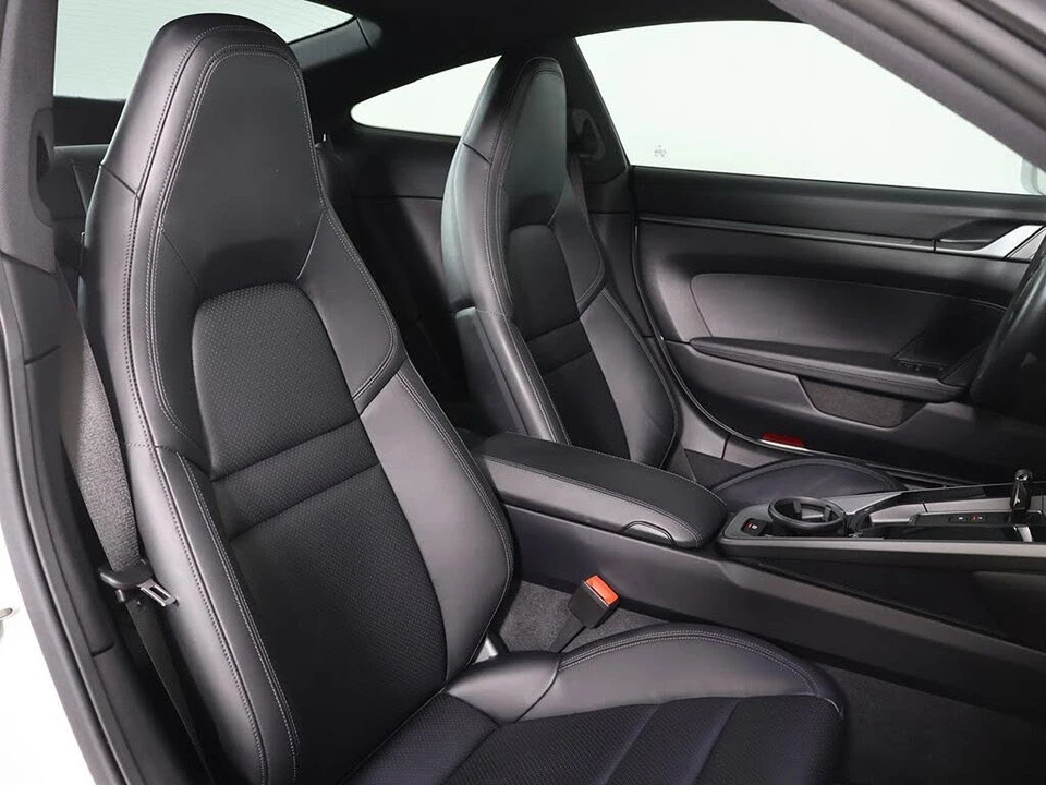 2024 Porsche 992 Carrera S - Image 22 of 31