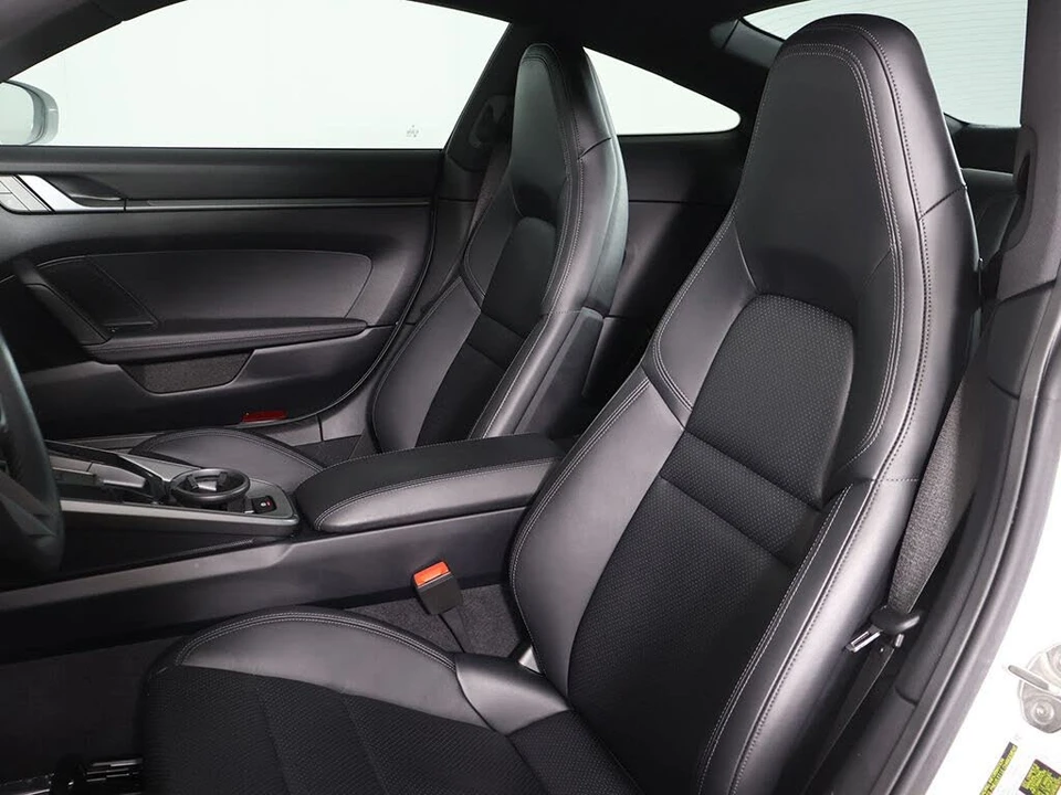 2024 Porsche 992 Carrera S - Image 21 of 31