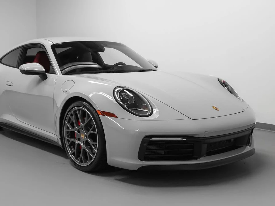 2024 Porsche 992 Carrera S - Image 10 of 31