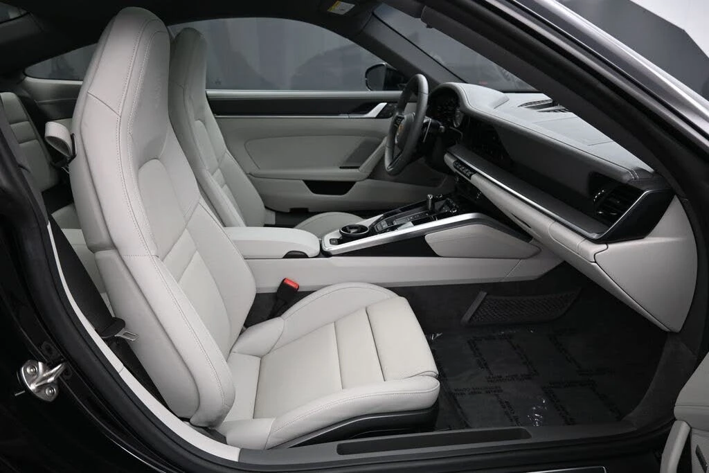 2024 Porsche 992 Carrera S - Image 28 of 31