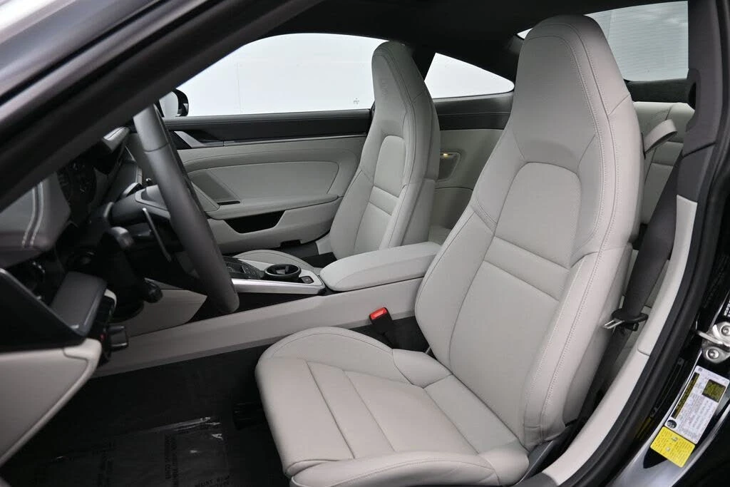 2024 Porsche 992 Carrera S - Image 5 of 31