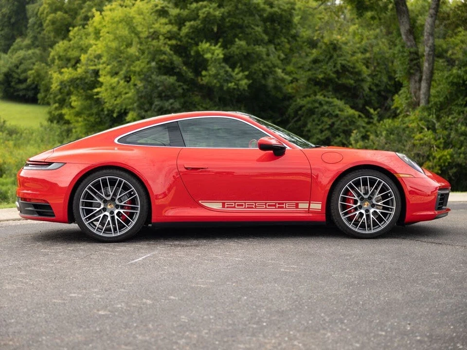 2024 Porsche 992 Carrera S - Image 8 of 31