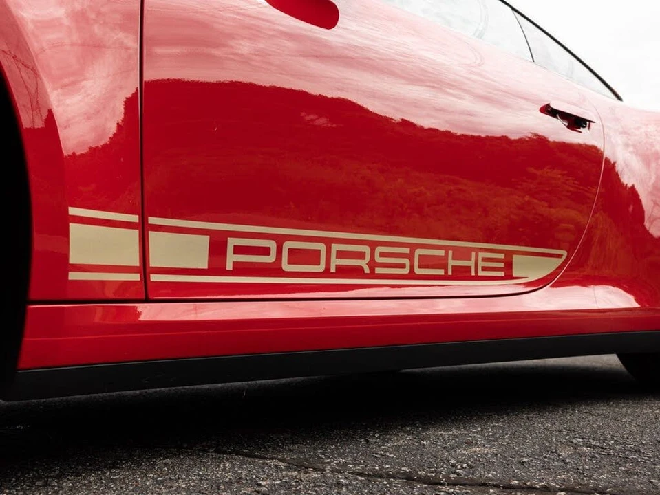 2024 Porsche 992 Carrera S - Image 17 of 31