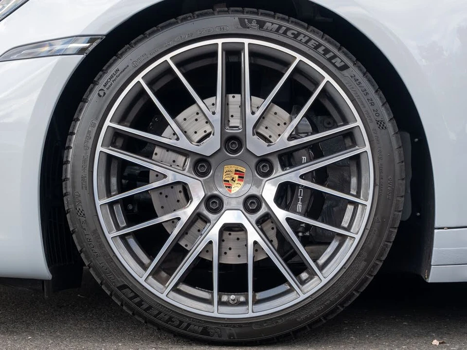 2024 Porsche 992 Carrera S - Image 12 of 31