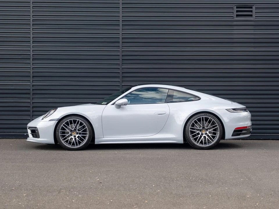 2024 Porsche 992 Carrera S - Image 2 of 31