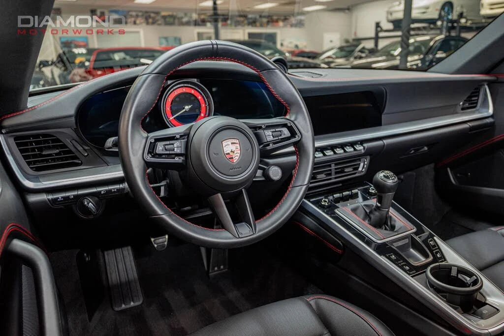 2024 Porsche 992 Carrera S - Image 20 of 31