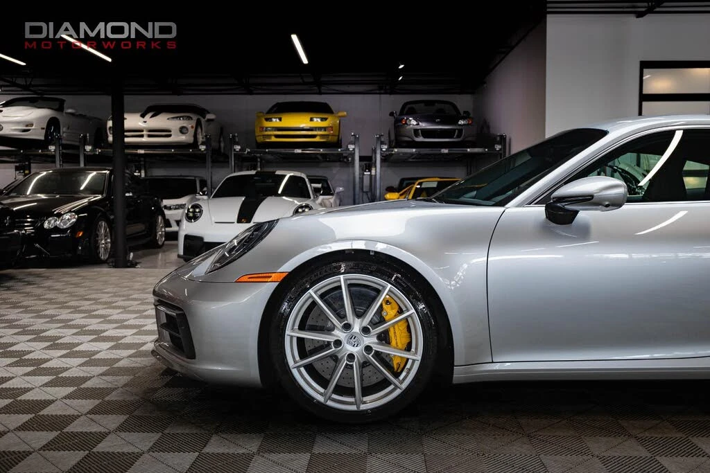 2024 Porsche 992 Carrera S - Image 15 of 31