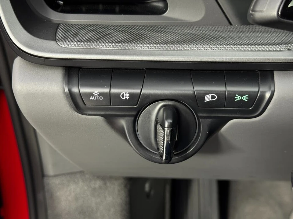 2024 Porsche 992 Carrera S - Image 18 of 31