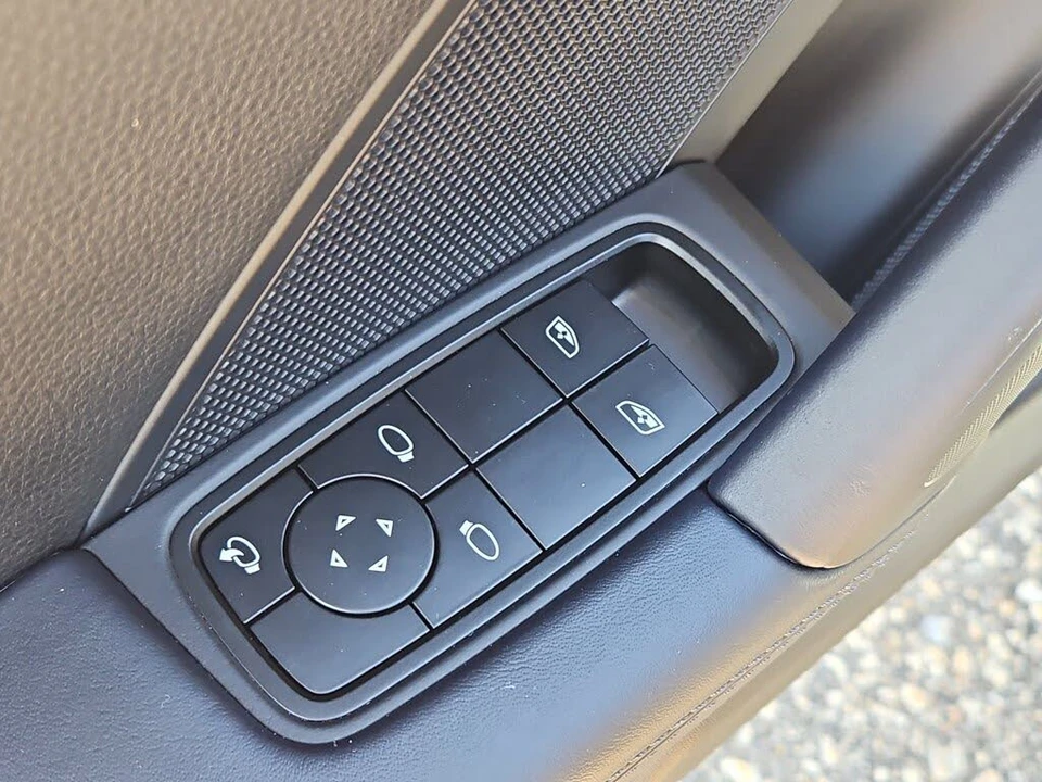 2024 Porsche 992 Carrera S - Image 30 of 31
