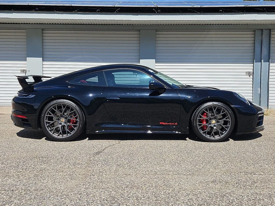 2024 Porsche 992 Carrera S - Image 8 of 31