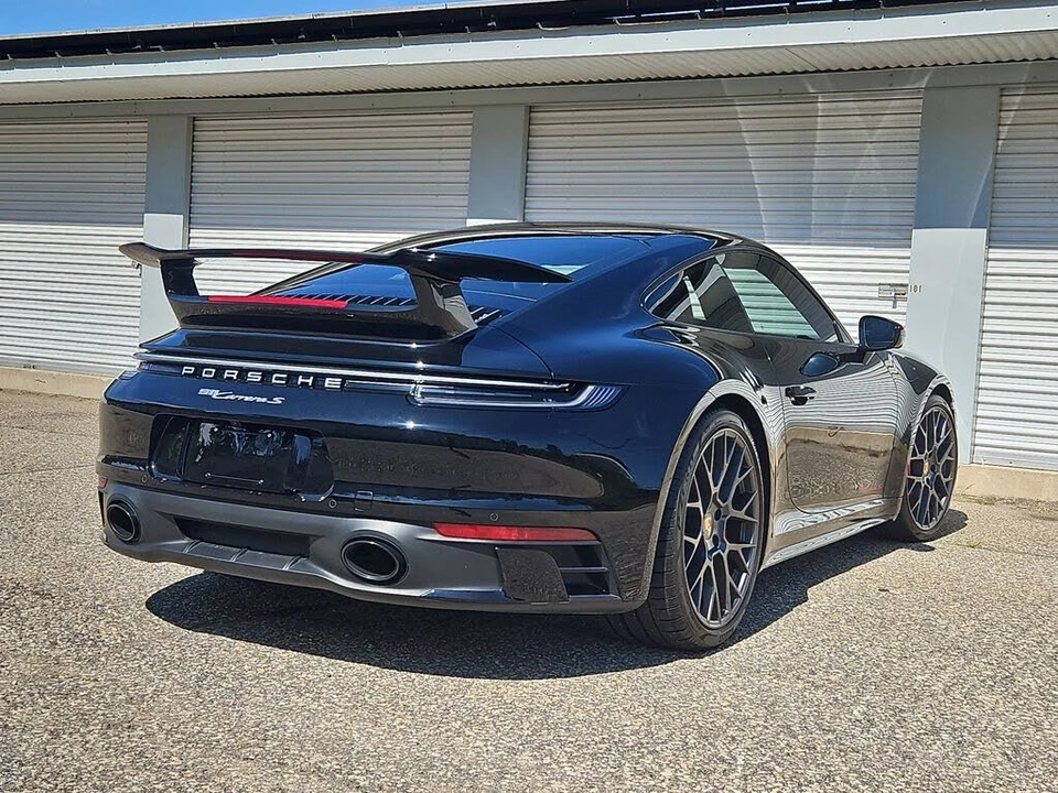 2024 Porsche 992 Carrera S - Image 7 of 31