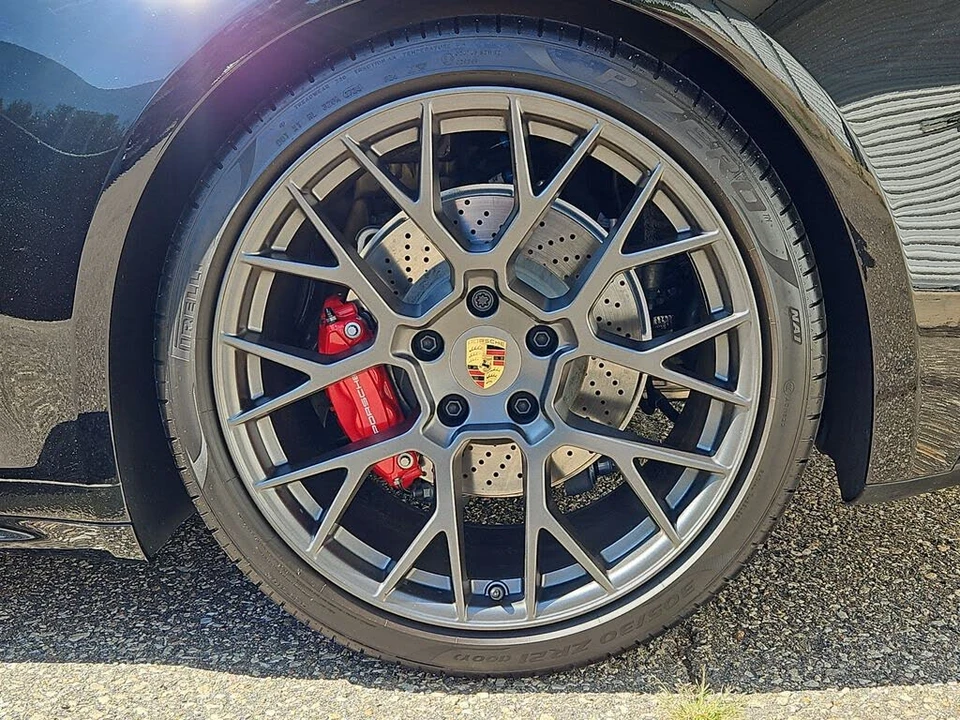 2024 Porsche 992 Carrera S - Image 11 of 31