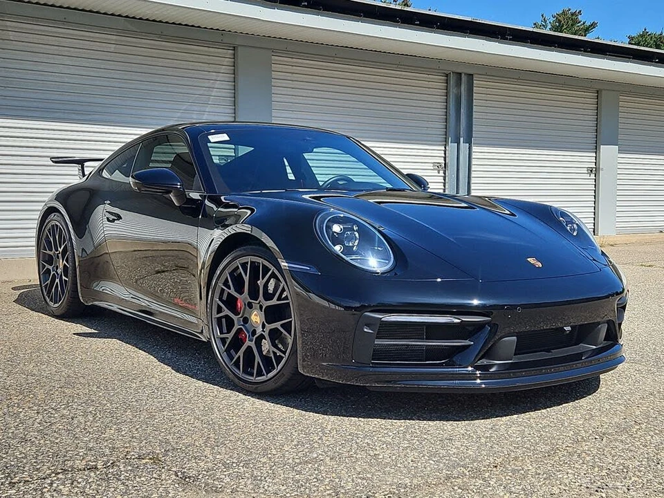 2024 Porsche 992 Carrera S - Image 9 of 31