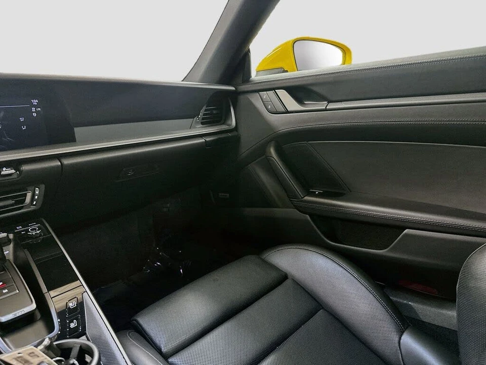 2024 Porsche 992 Carrera S - Image 23 of 31