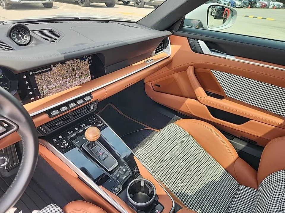 2024 Porsche 992 Carrera S - Image 5 of 8