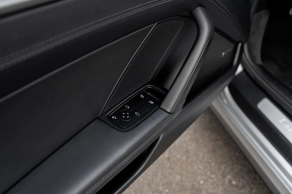 2024 Porsche 992 Carrera S - Image 24 of 31
