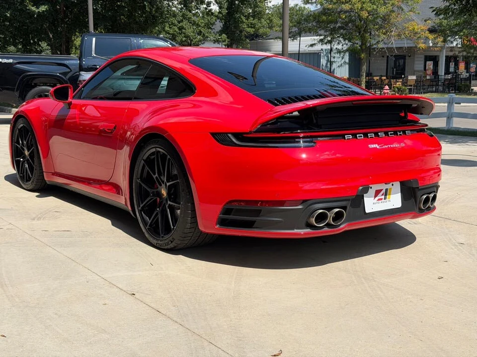 2024 Porsche 992 Carrera S - Image 12 of 31