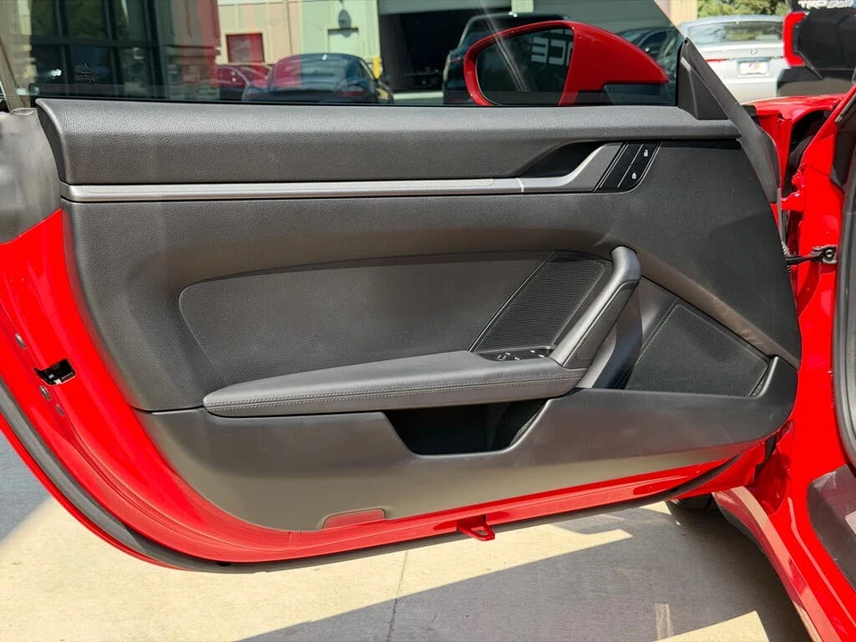 2024 Porsche 992 Carrera S - Image 21 of 31