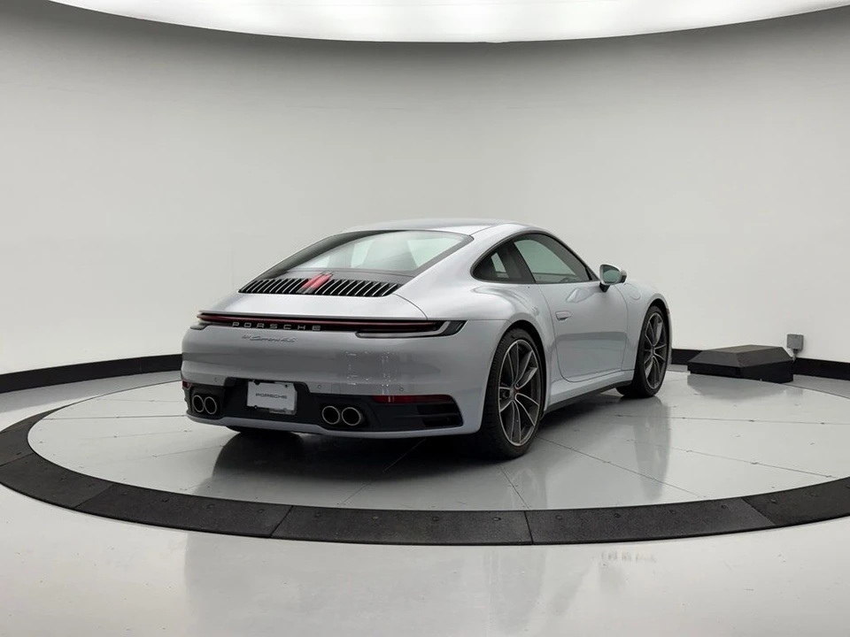 2024 Porsche 992 Carrera S - Image 7 of 31