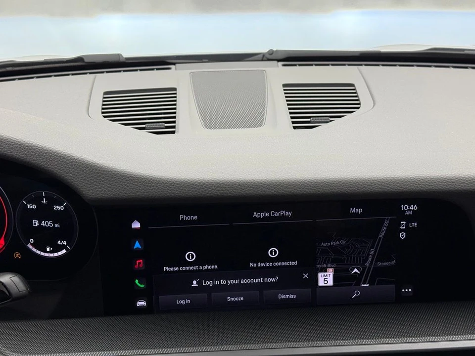 2024 Porsche 992 Carrera S - Image 21 of 31