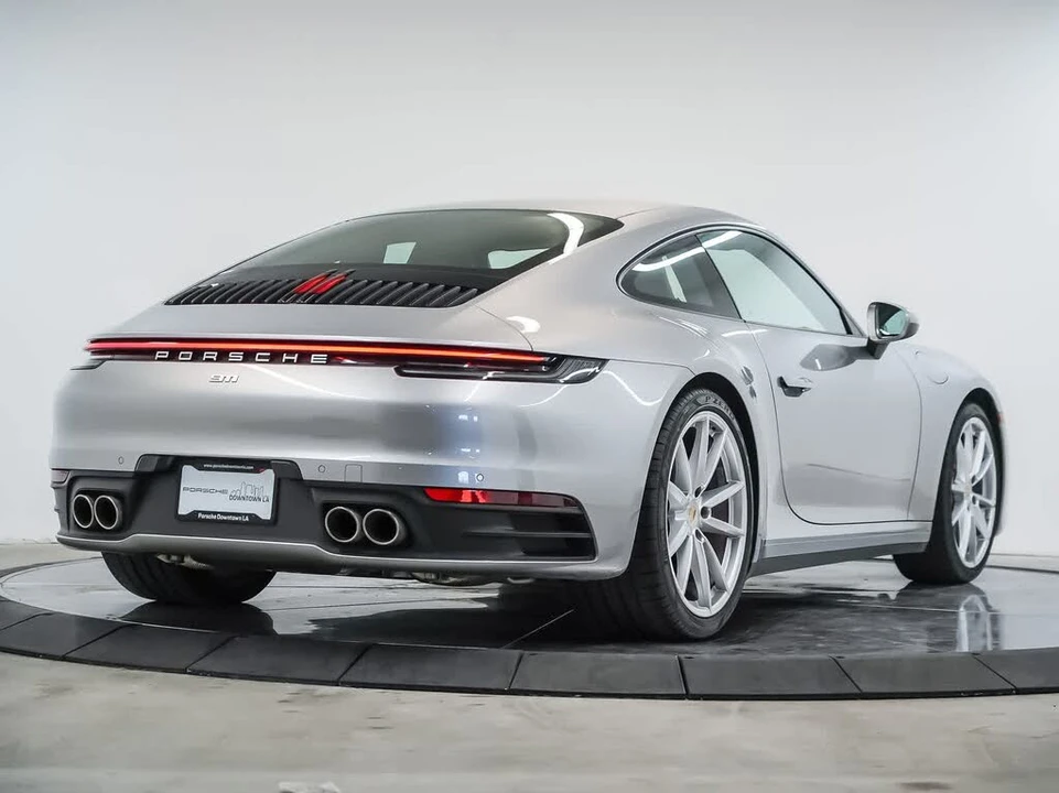 2024 Porsche 992 Carrera S - Image 9 of 30